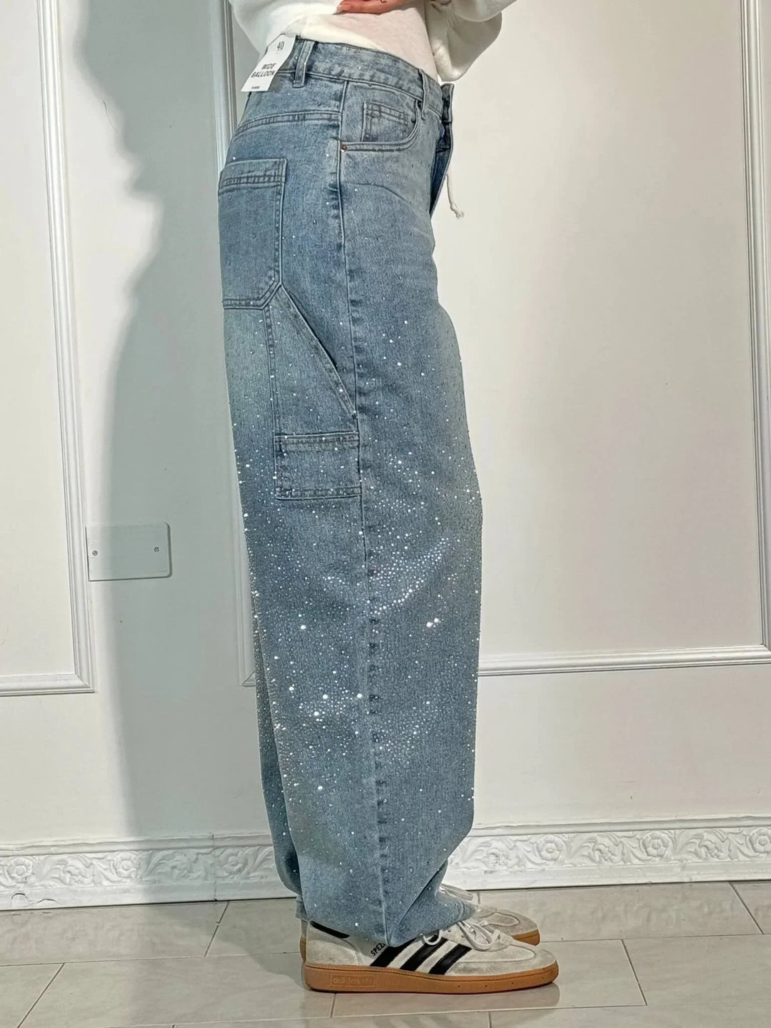 Vera | Skinnende denimjeans med løs pasform