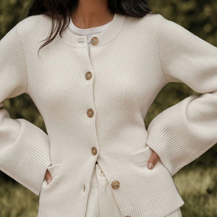 Christina - Chic Monokrom Cardigan