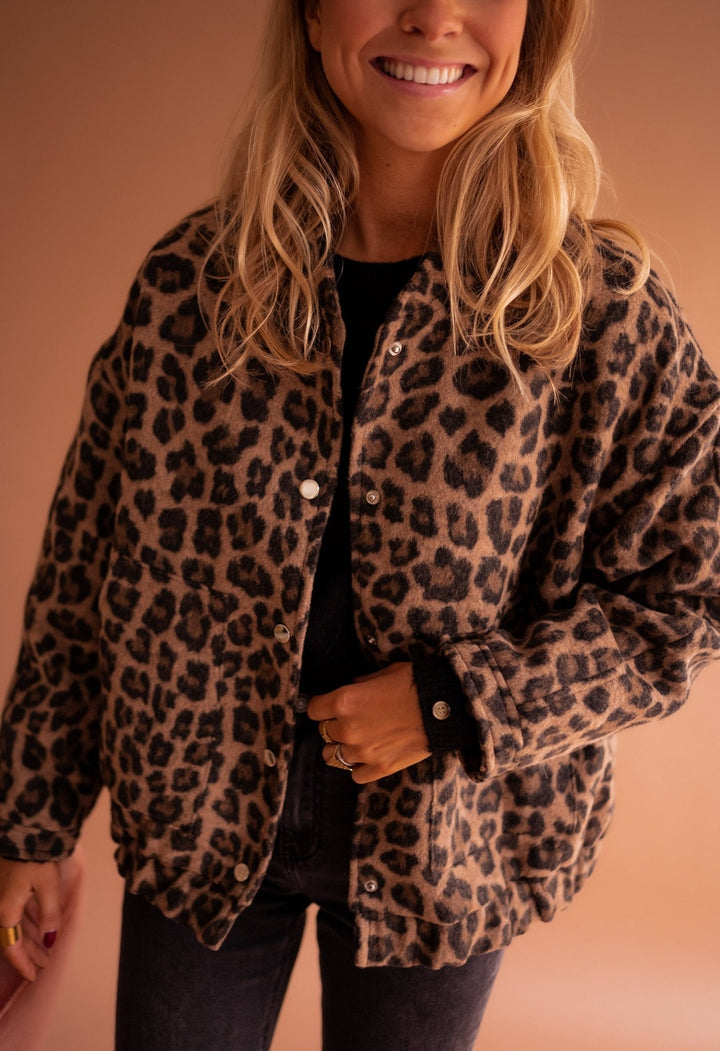 Luna | Trendy Jakke Med Leopardprint