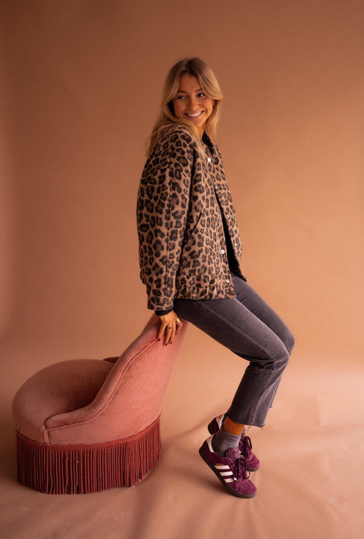Luna | Trendy Jakke Med Leopardprint